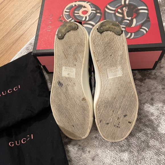 Gucci Limited Edition Black Leather Ghost Slip with Graffiti - Picture 7 of 11